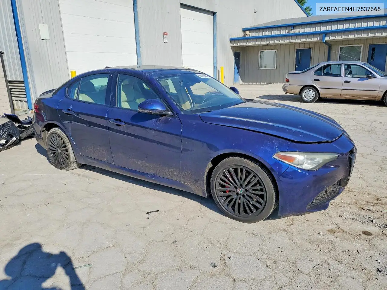 2017 Alfa Romeo Giulia Ti Q4 VIN: ZARFAEEN4H7537665 Lot: 53199596
