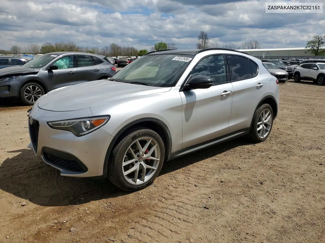 2019 Alfa Romeo Stelvio VIN: ZASPAKAN2K7C32151 Lot: 51912936