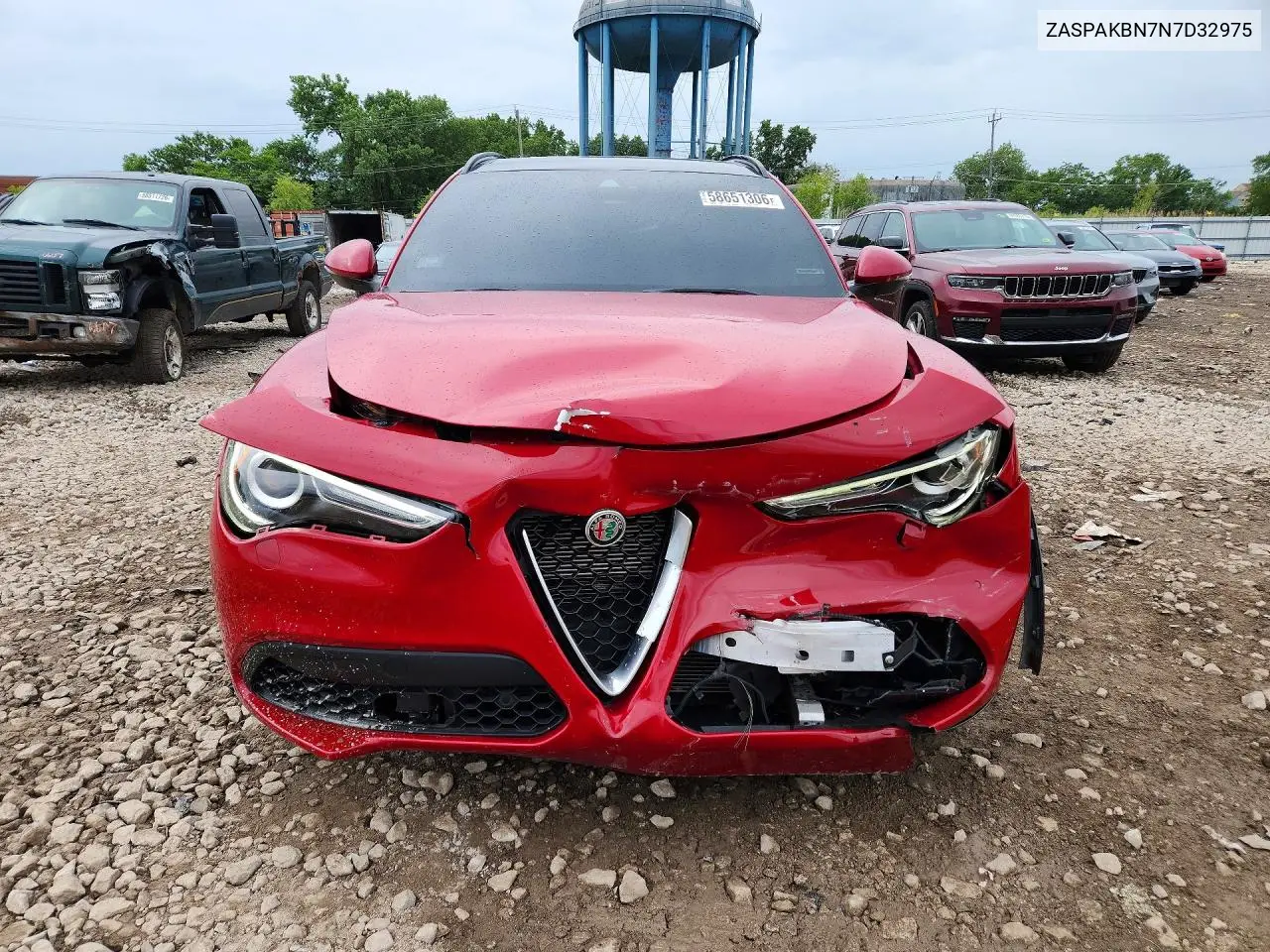 2022 Alfa Romeo Stelvio Ti VIN: ZASPAKBN7N7D32975 Lot: 58651306