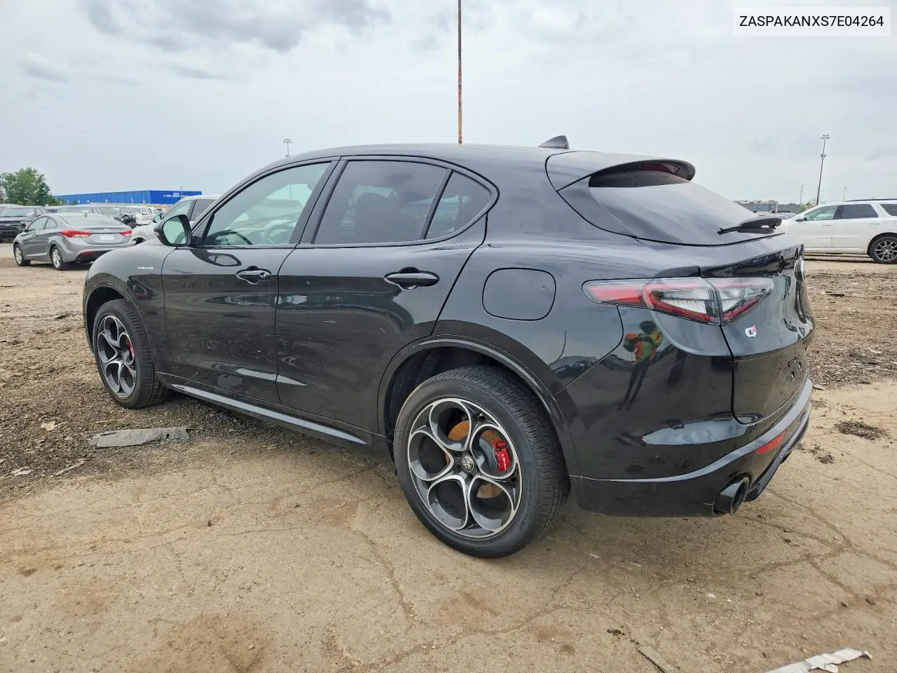 2025 Alfa Romeo Stelvio Base VIN: ZASPAKANXS7E04264 Lot: 57401536
