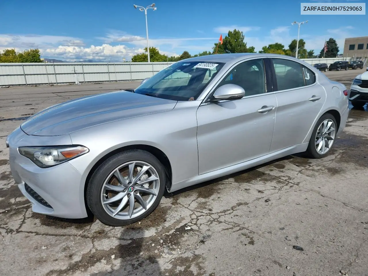 ZARFAEDN0H7529063 2017 Alfa Romeo Giulia Q4