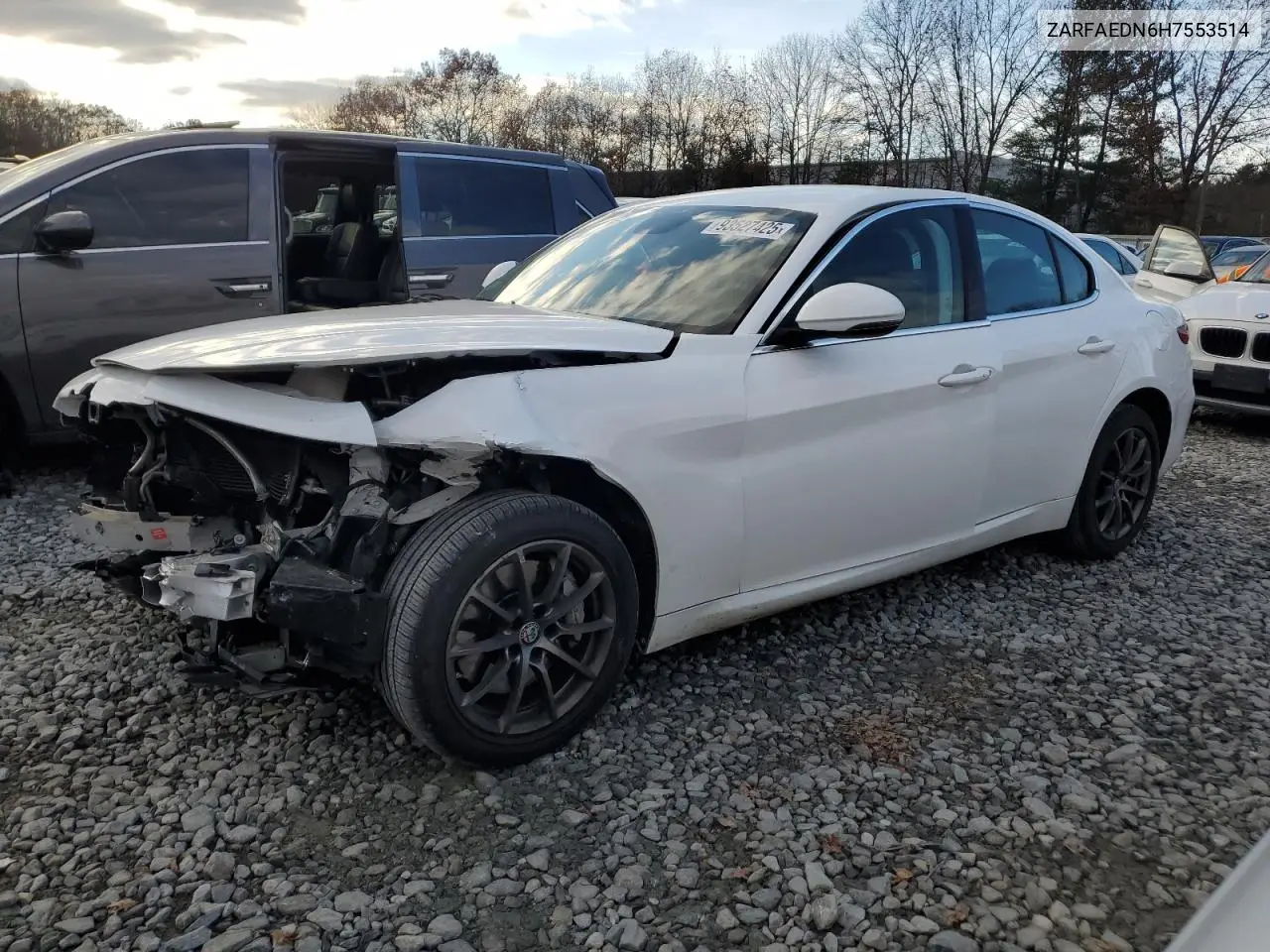 ZARFAEDN6H7553514 2017 Alfa Romeo Giulia Q4