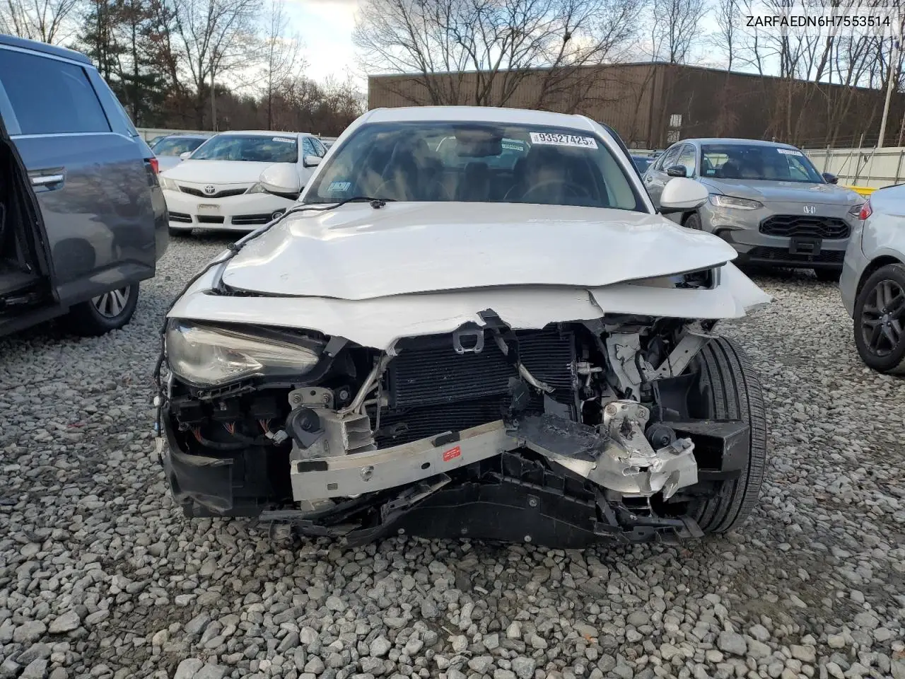 ZARFAEDN6H7553514 2017 Alfa Romeo Giulia Q4