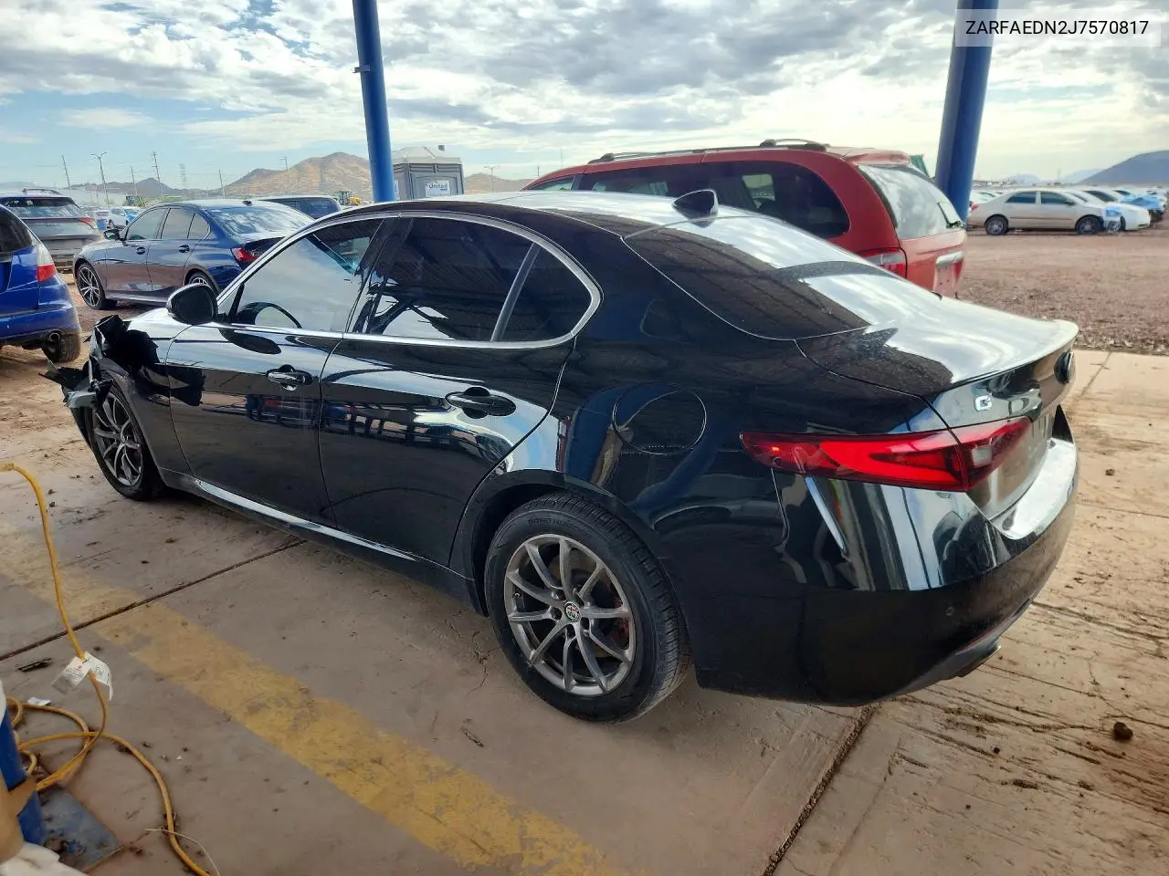2018 Alfa Romeo Giulia Q4 VIN: ZARFAEDN2J7570817 Lot: 60656406