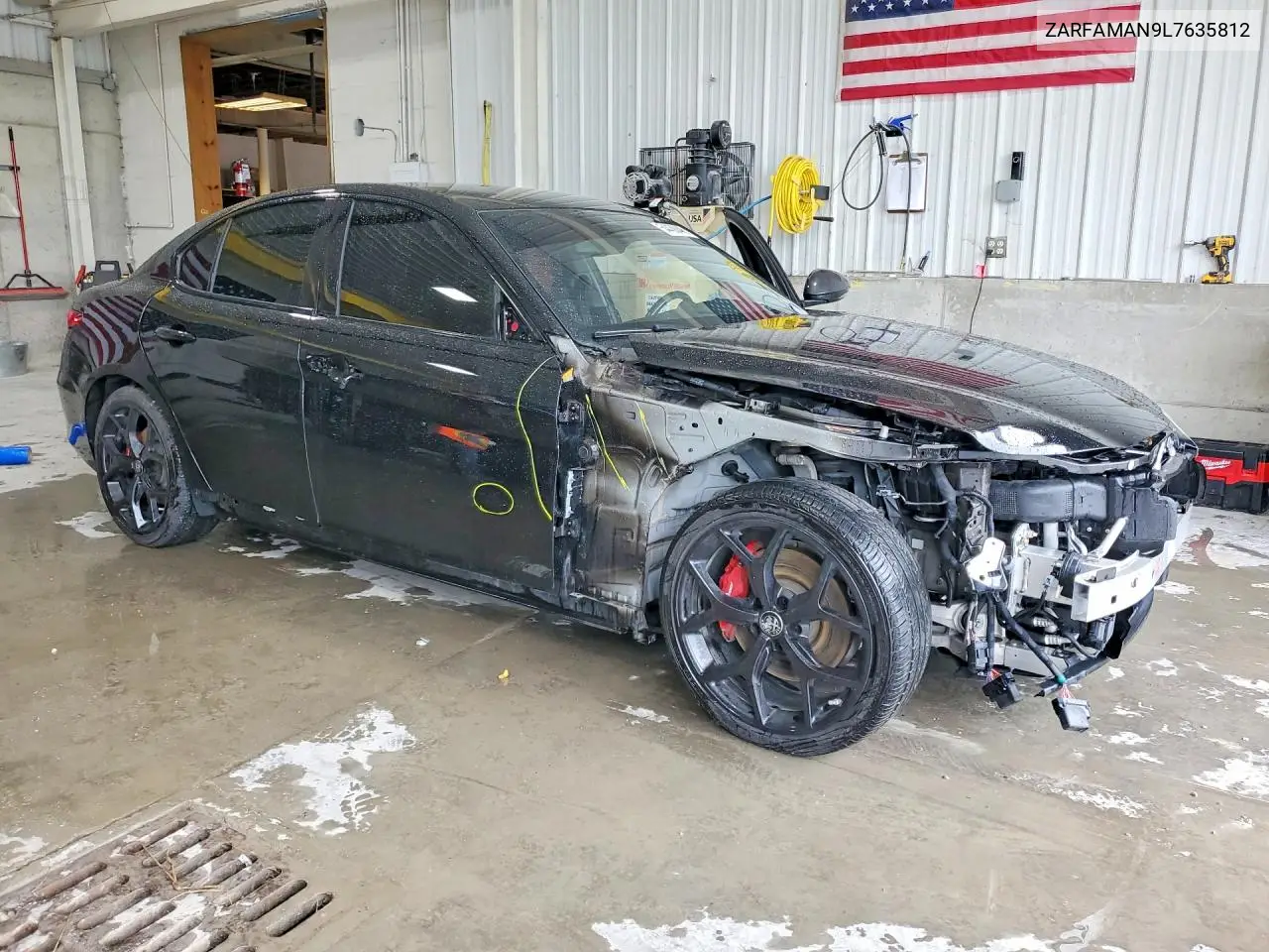 2020 Alfa Romeo Giulia VIN: ZARFAMAN9L7635812 Lot: 54430446