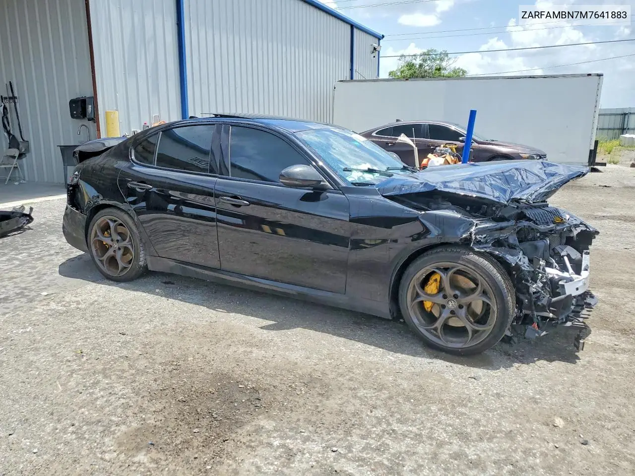 ZARFAMBN7M7641883 2021 Alfa Romeo Giulia Ti