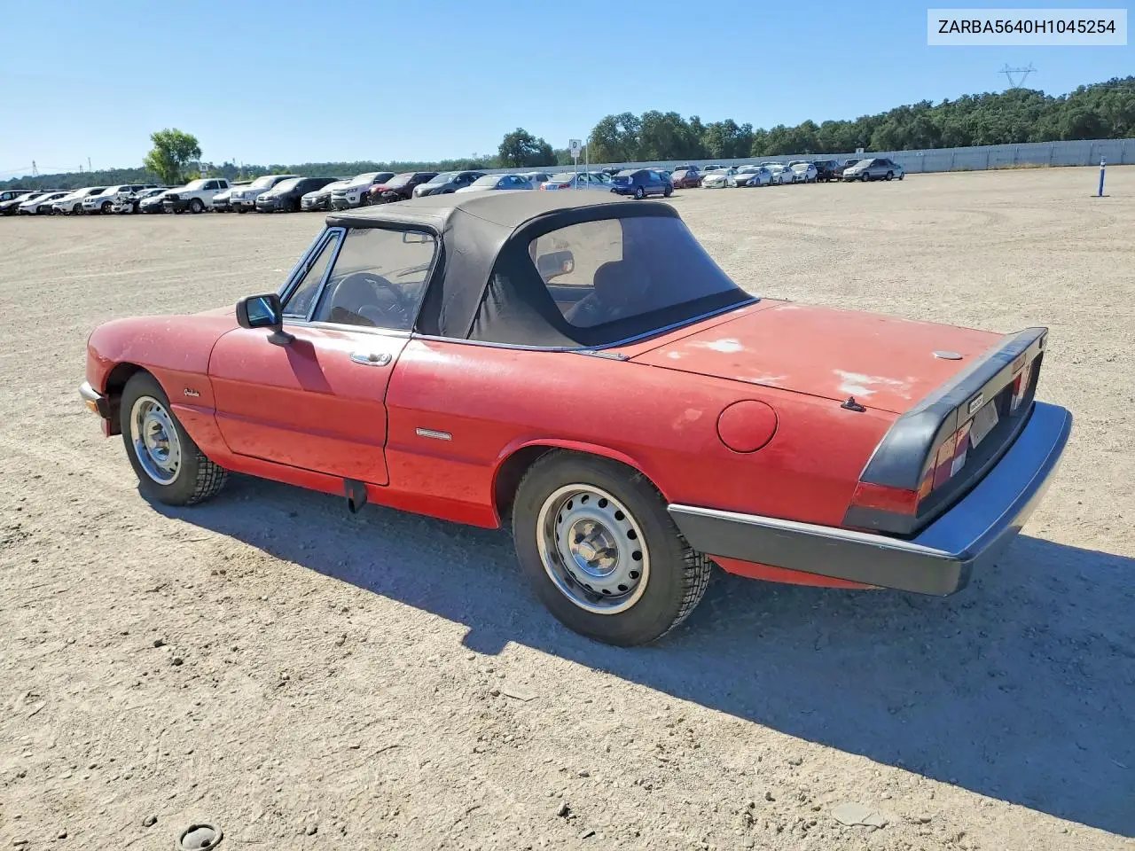 1987 Alfa Romeo Spider Graduate VIN: ZARBA5640H1045254 Lot: 60327056