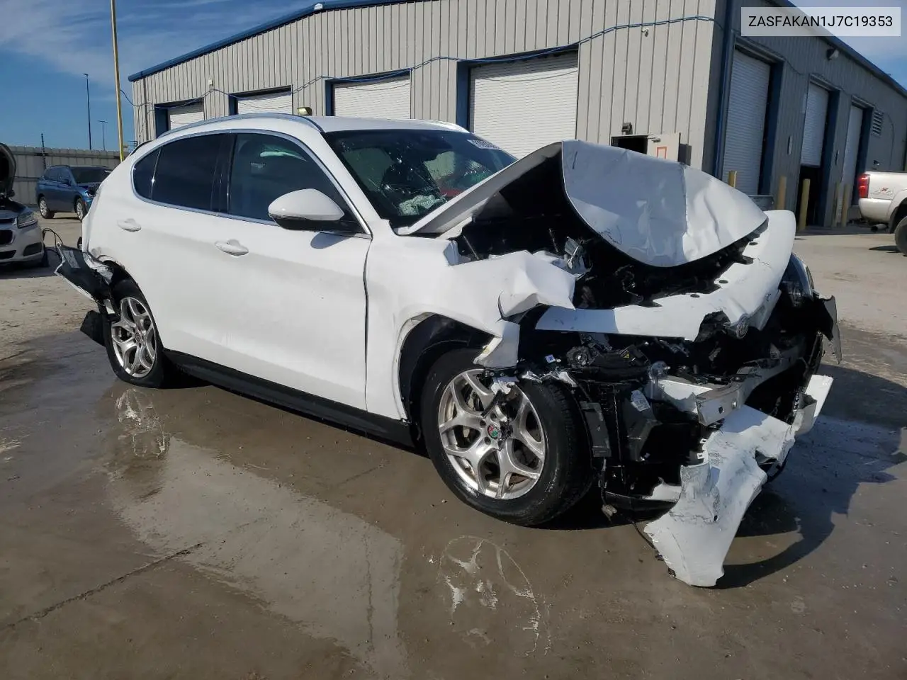 ZASFAKAN1J7C19353 2018 Alfa Romeo Stelvio