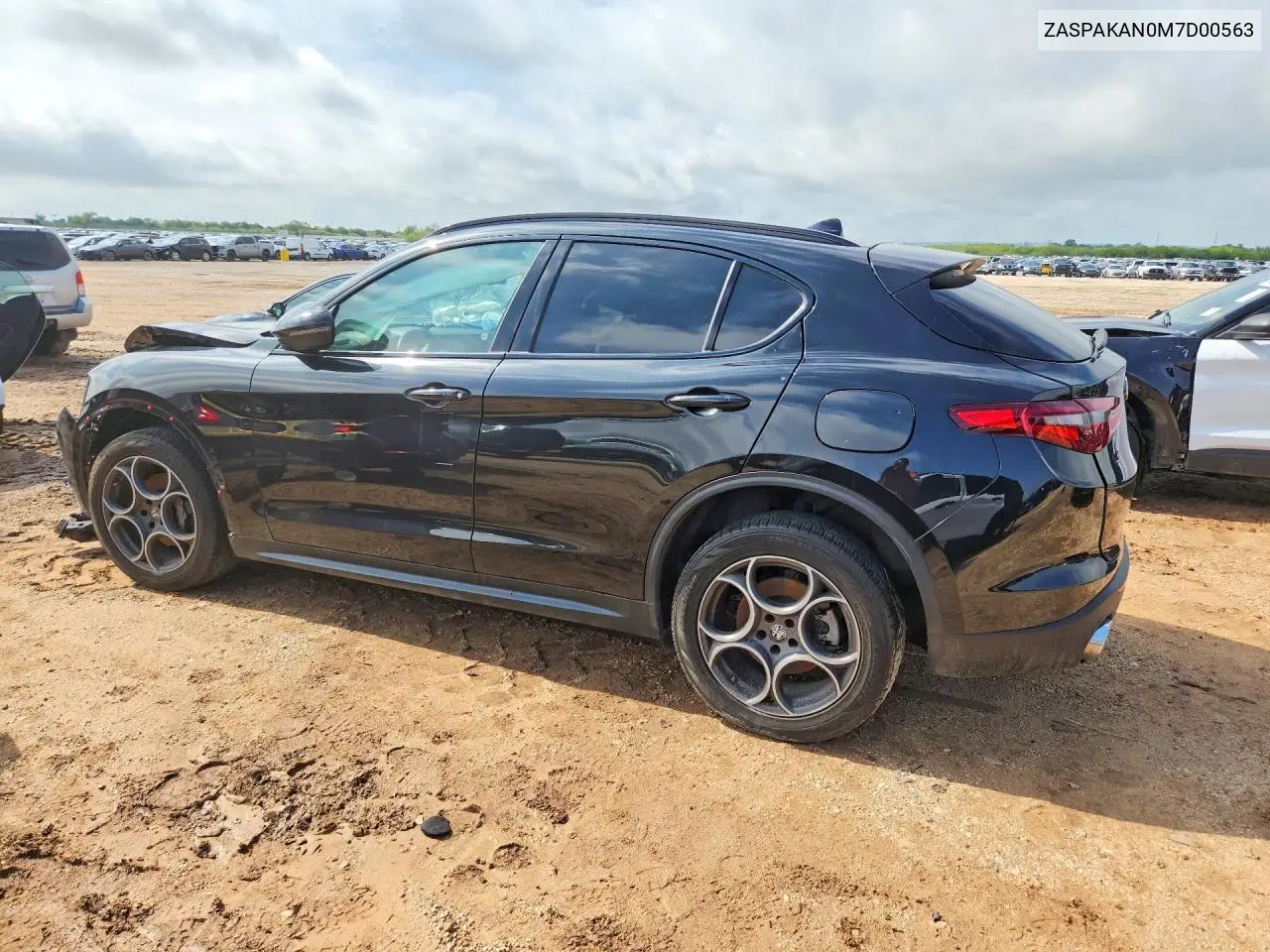 2021 Alfa Romeo Stelvio Sport VIN: ZASPAKAN0M7D00563 Lot: 54701296