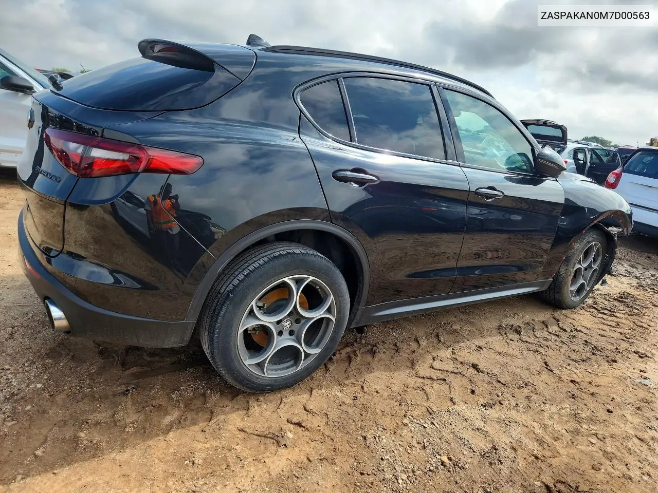 2021 Alfa Romeo Stelvio Sport VIN: ZASPAKAN0M7D00563 Lot: 54701296