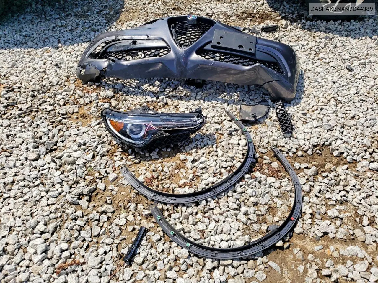 2022 Alfa Romeo Stelvio Ti VIN: ZASPAKBNXN7D44389 Lot: 60301206