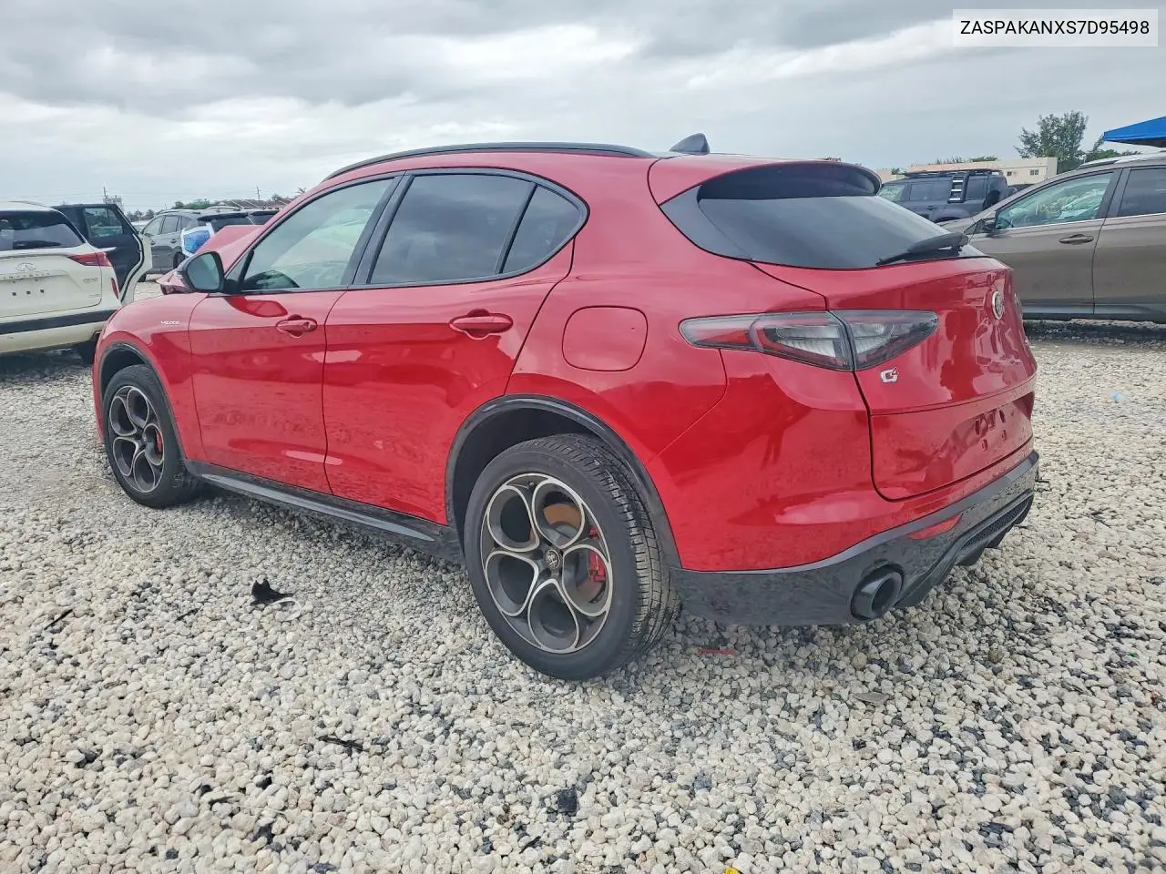 2025 Alfa Romeo Stelvio Base/Sprint/Intensa VIN: ZASPAKANXS7D95498 Lot: 55137476