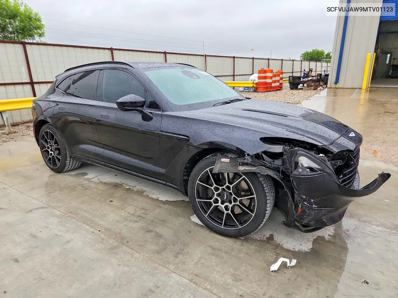 2021 Aston Martin Dbx VIN: SCFVUJAW9MTV01123 Lot: 52387406