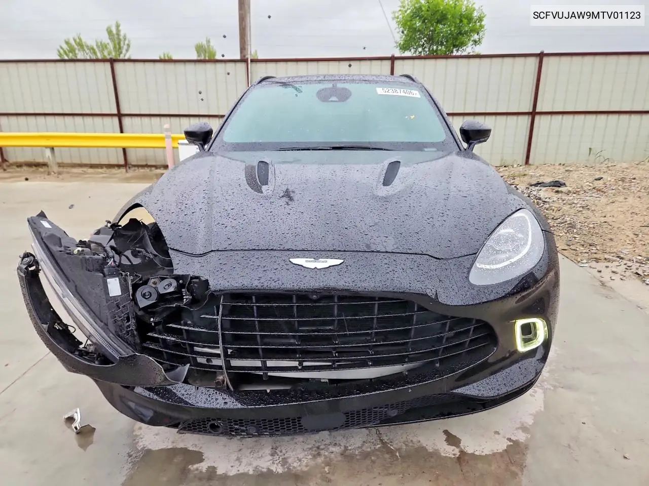 2021 Aston Martin Dbx VIN: SCFVUJAW9MTV01123 Lot: 52387406