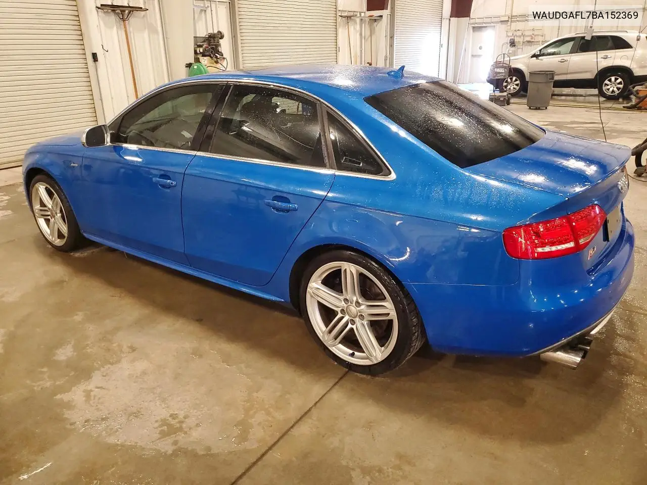2011 Audi S4 Premium Plus VIN: WAUDGAFL7BA152369 Lot: 58033666