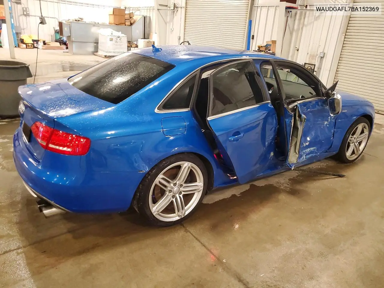 2011 Audi S4 Premium Plus VIN: WAUDGAFL7BA152369 Lot: 58033666
