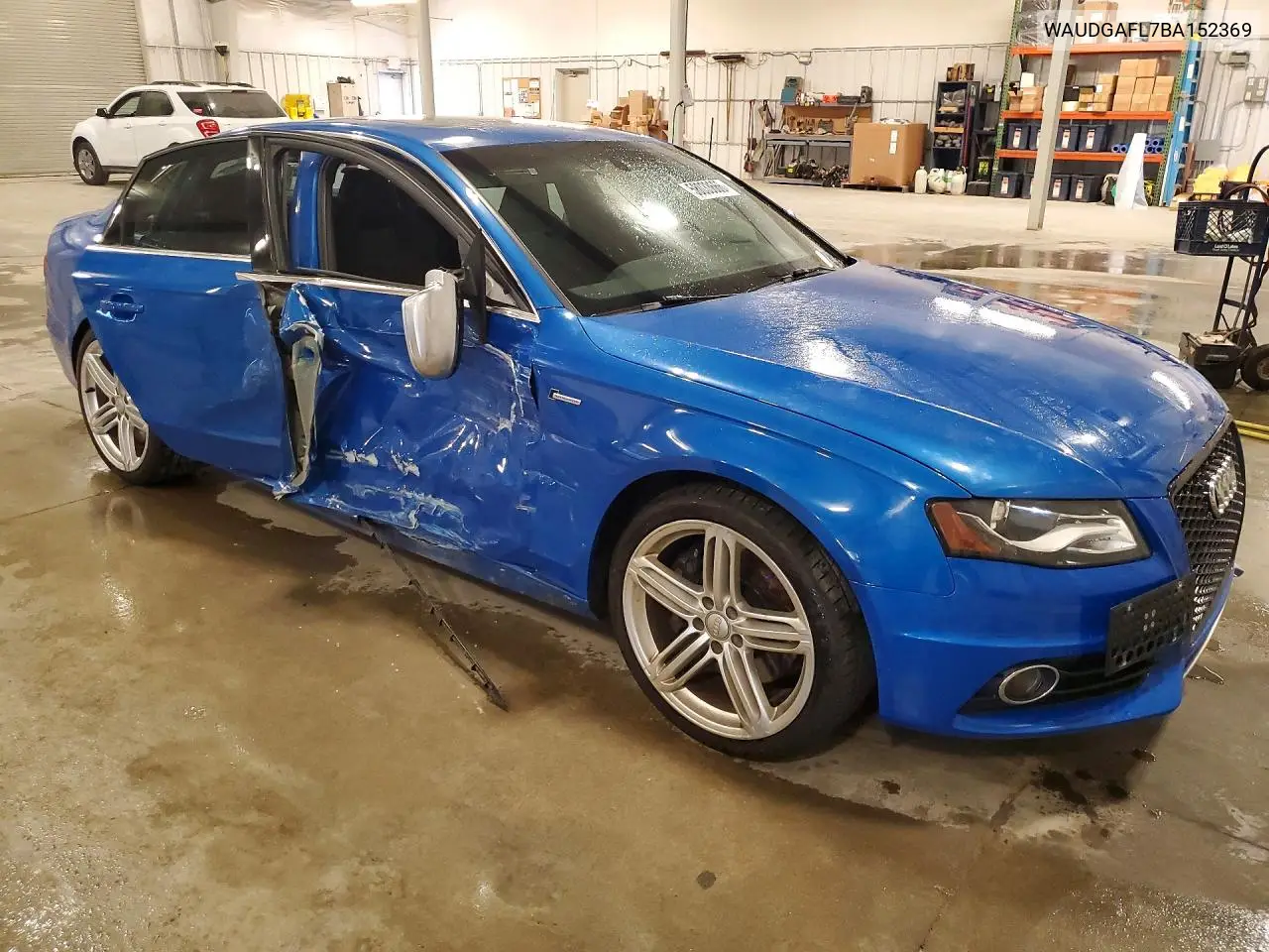 2011 Audi S4 Premium Plus VIN: WAUDGAFL7BA152369 Lot: 58033666
