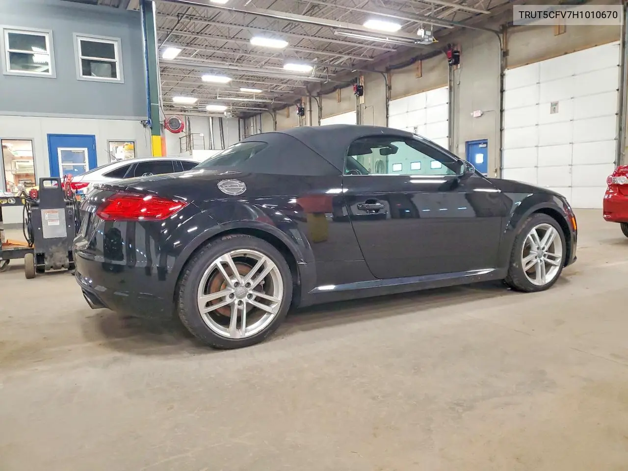2017 Audi Tt VIN: TRUT5CFV7H1010670 Lot: 53718116