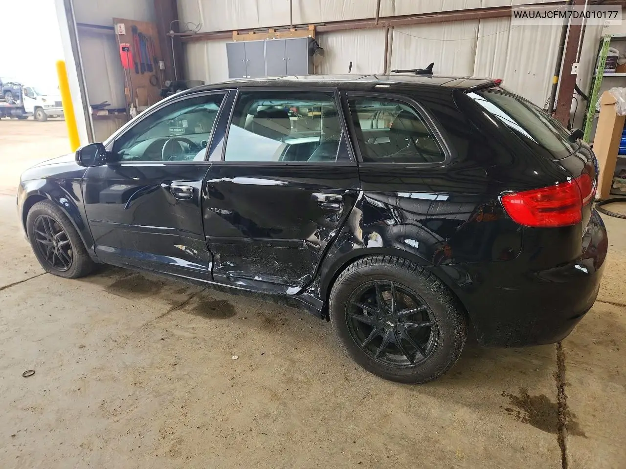2013 Audi A3 Progressiv VIN: WAUAJCFM7DA010177 Lot: 61740036