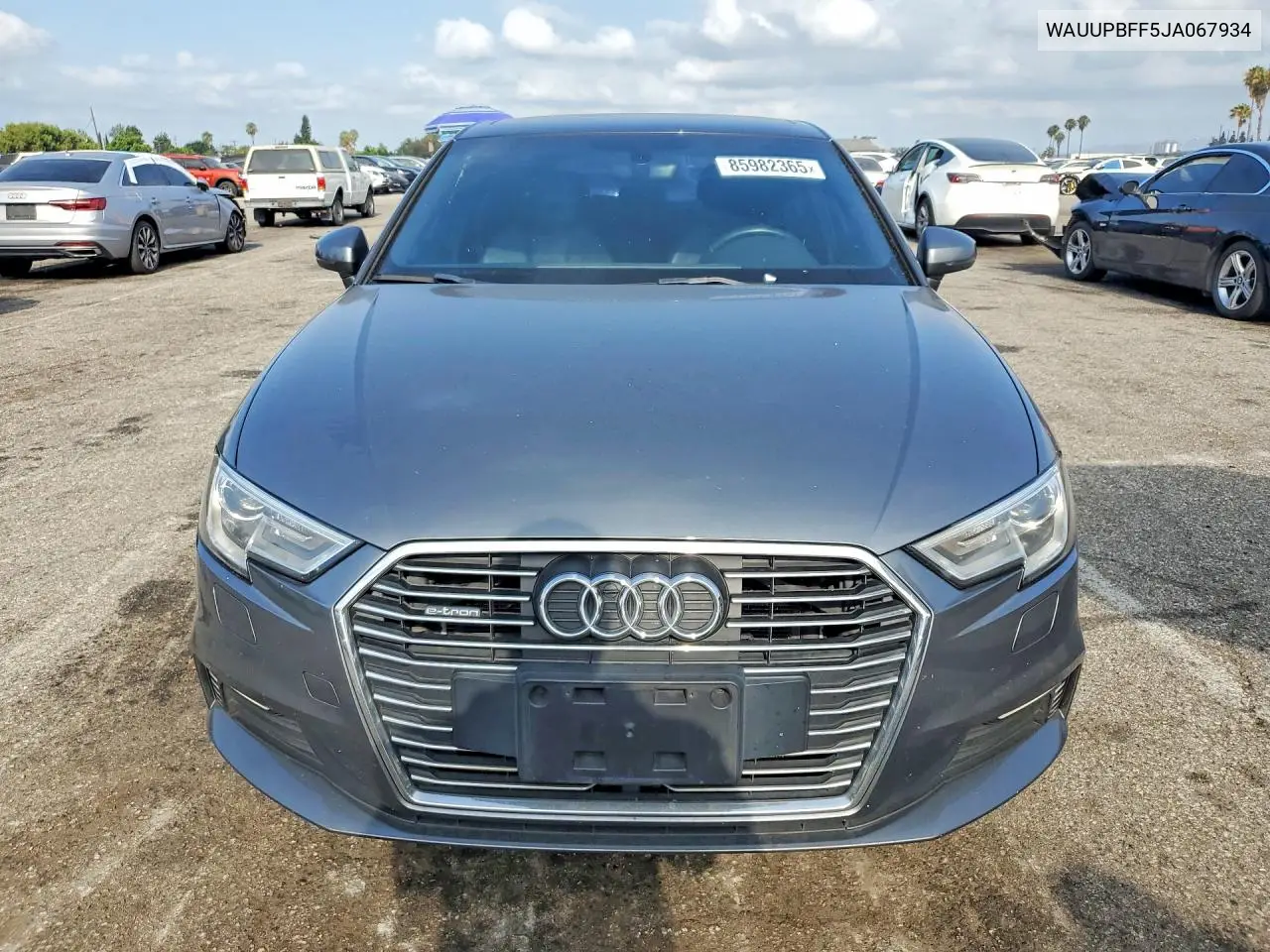 2018 Audi A3 E-Tron Premium VIN: WAUUPBFF5JA067934 Lot: 85982365