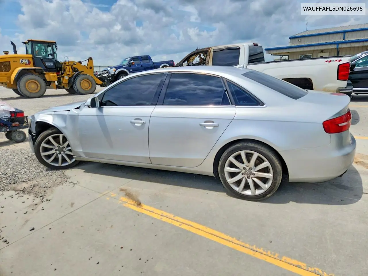 2013 Audi A4 Premium Plus VIN: WAUFFAFL5DN026695 Lot: 61760856