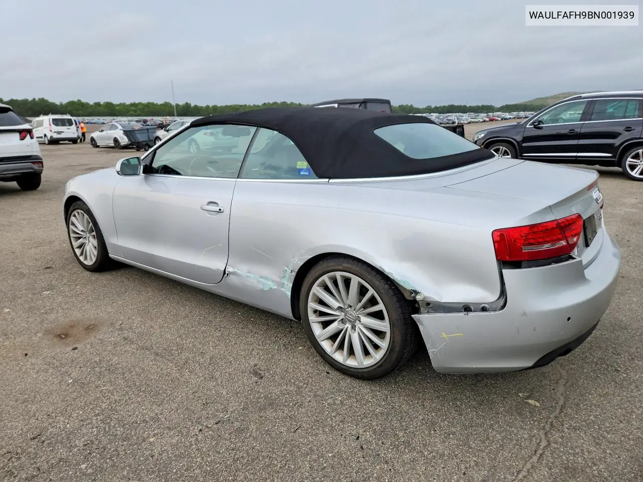 2011 Audi A5 Premium Plus VIN: WAULFAFH9BN001939 Lot: 61991706