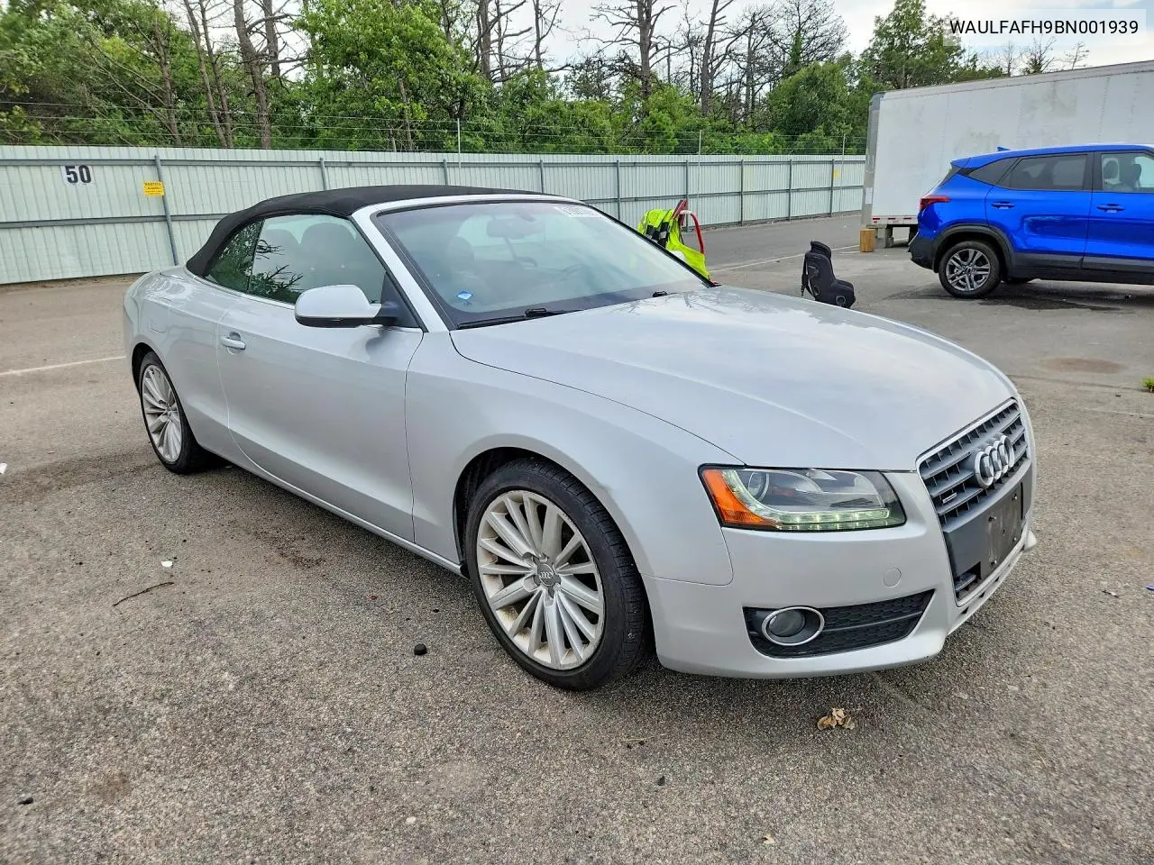 2011 Audi A5 Premium Plus VIN: WAULFAFH9BN001939 Lot: 61991706