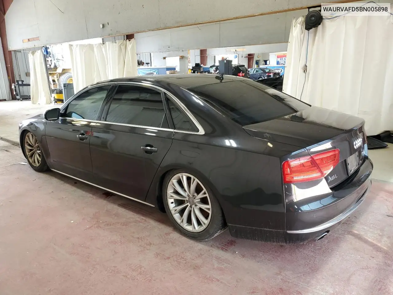 2011 Audi A8 VIN: WAURVAFD5BN005898 Lot: 61433365