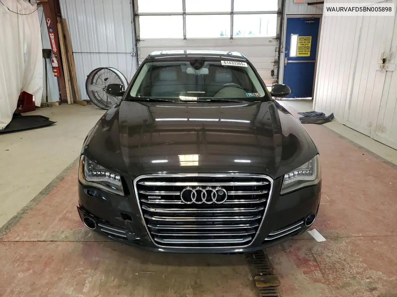 2011 Audi A8 VIN: WAURVAFD5BN005898 Lot: 61433365