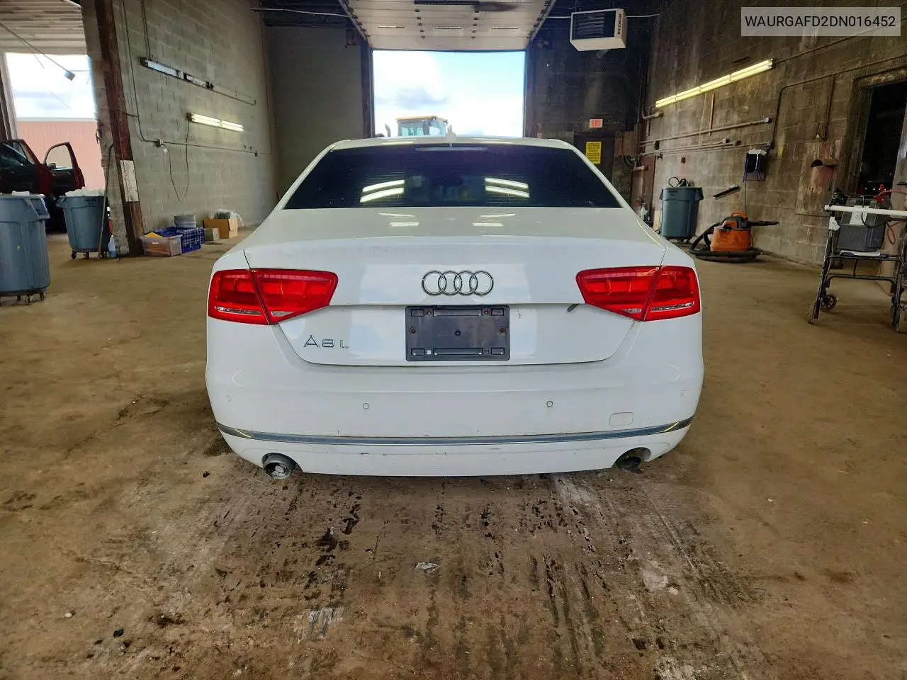 2013 Audi A8 L Quattro VIN: WAURGAFD2DN016452 Lot: 58972346