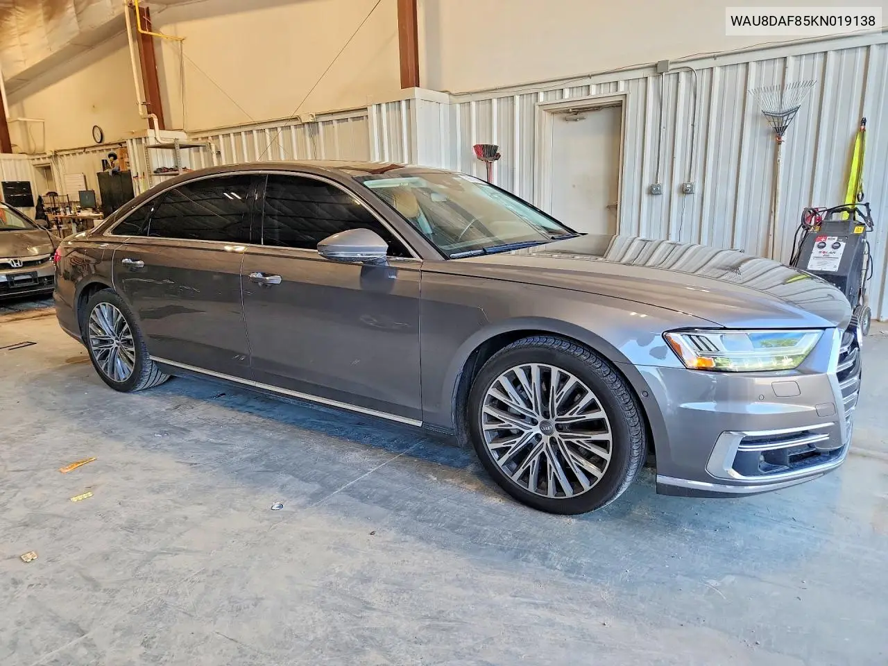 2019 Audi A8 L VIN: WAU8DAF85KN019138 Lot: 59978566