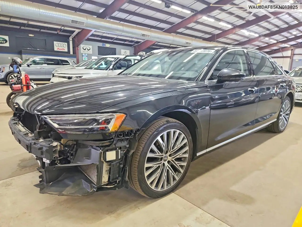 2019 Audi A8 L VIN: WAU8DAF85KN013825 Lot: 60432076