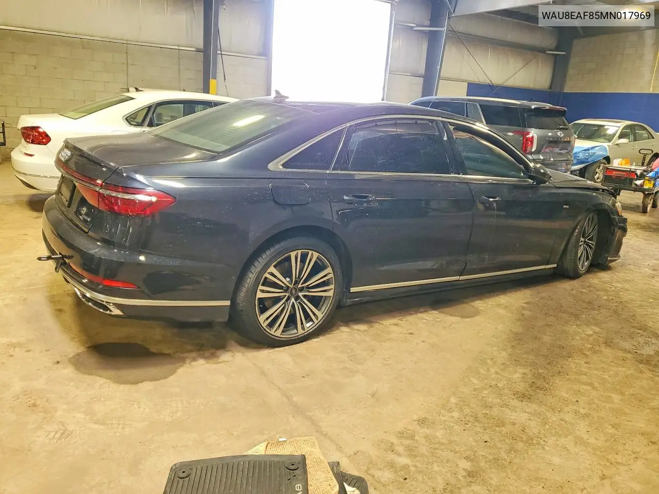 2021 Audi A8 L VIN: WAU8EAF85MN017969 Lot: 49880436