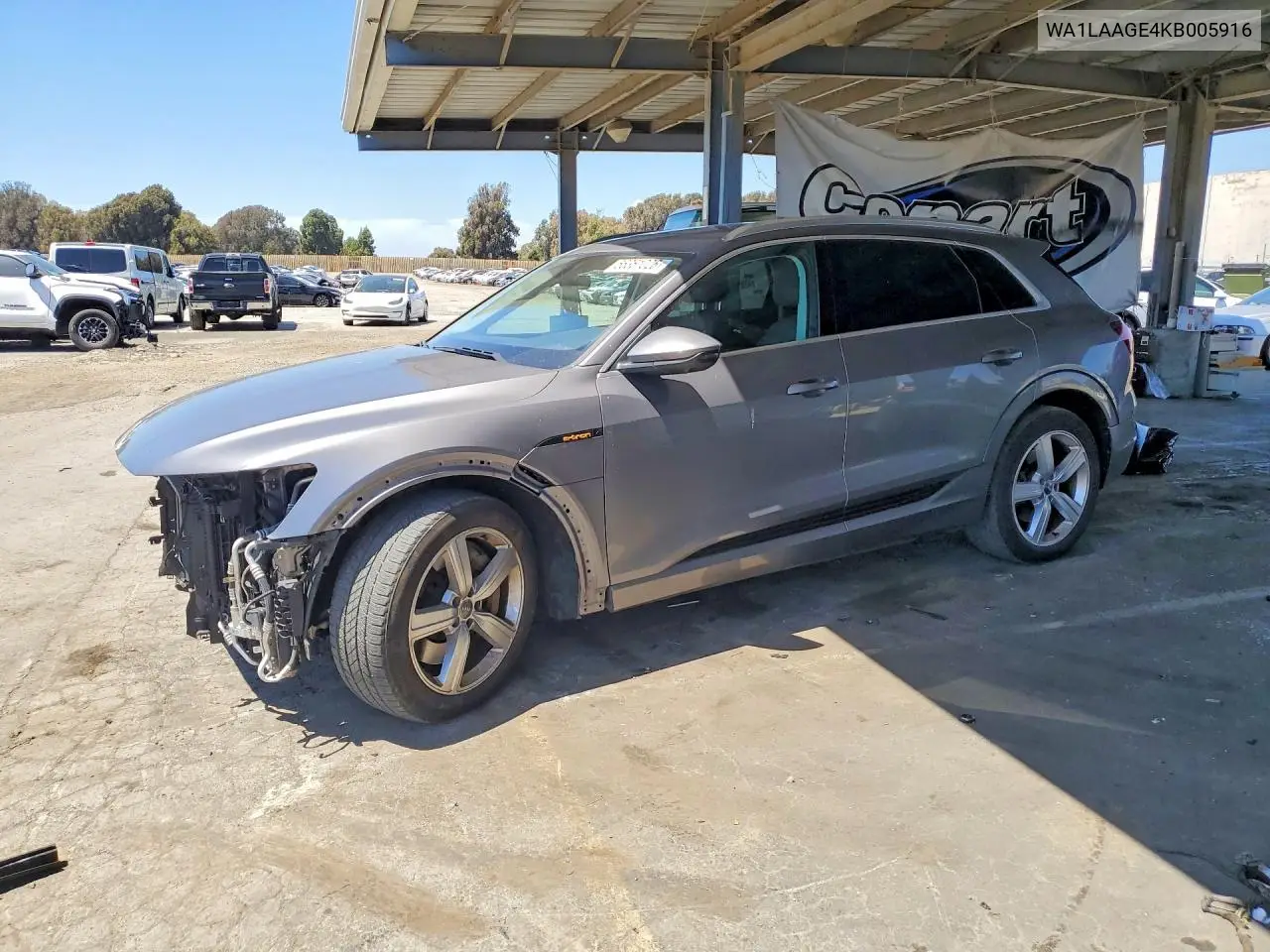 2019 Audi E-Tron Premium Plus VIN: WA1LAAGE4KB005916 Lot: 56361026