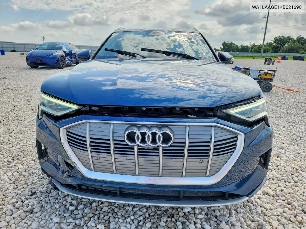 2019 Audi E-Tron Premium Plus VIN: WA1LAAGE1KB021698 Lot: 58891296