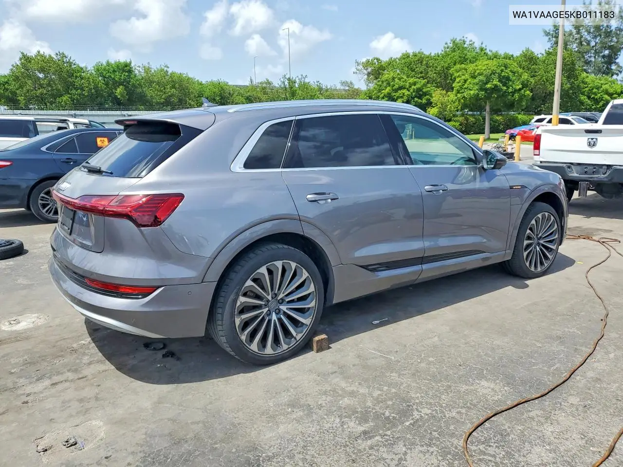 2019 Audi E-Tron Prestige VIN: WA1VAAGE5KB011183 Lot: 60485126