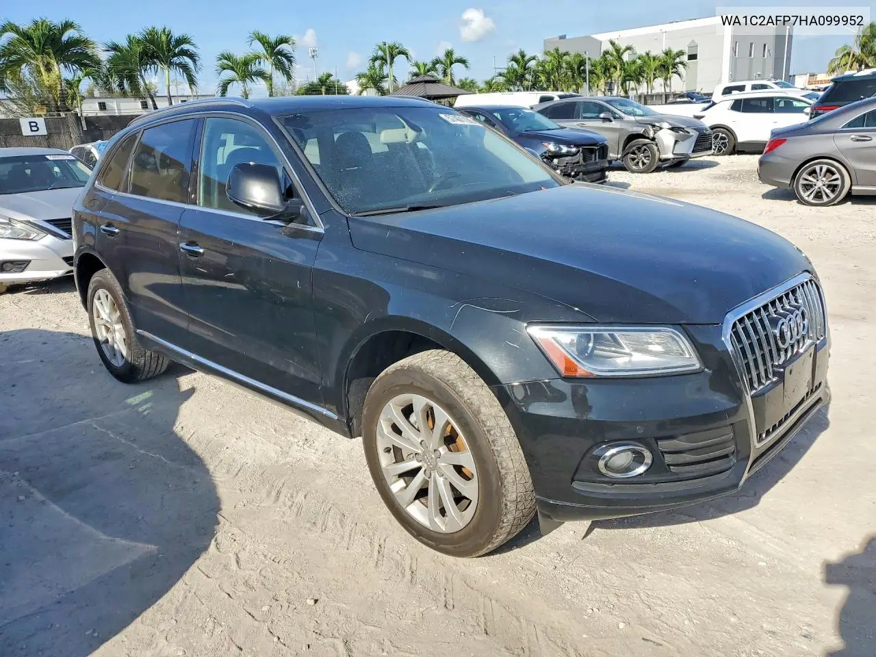WA1C2AFP7HA099952 2017 Audi Q5 Premium