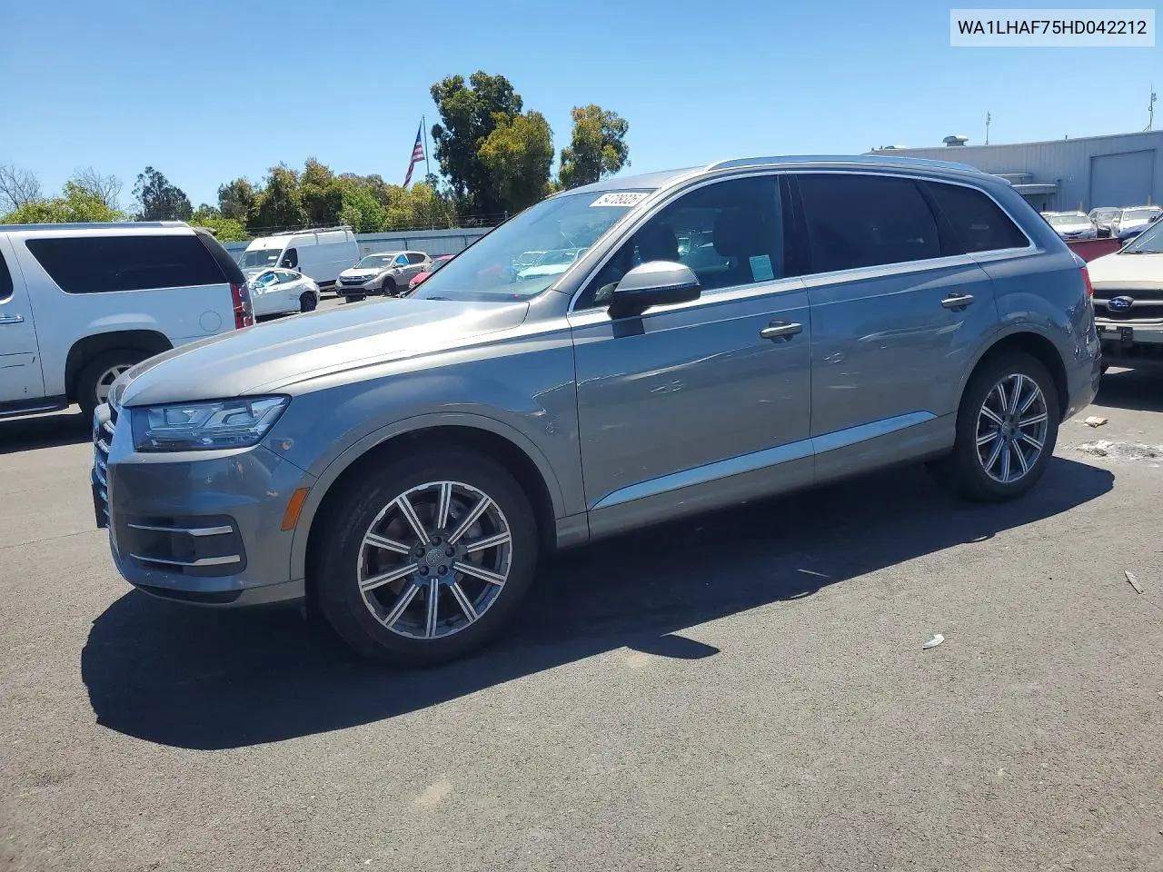 2017 Audi Q7 Premium Plus VIN: WA1LHAF75HD042212 Lot: 54709326
