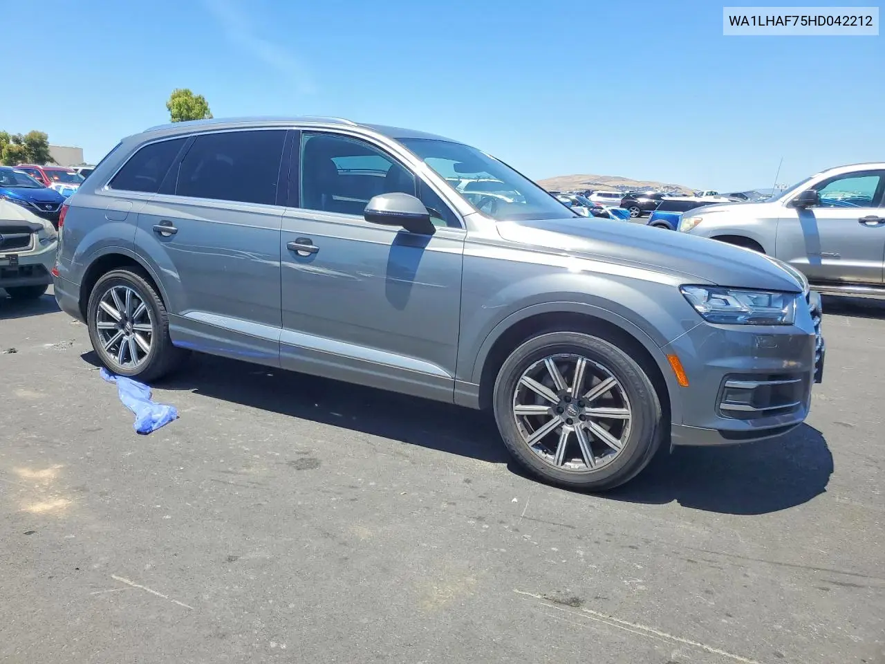 2017 Audi Q7 Premium Plus VIN: WA1LHAF75HD042212 Lot: 54709326