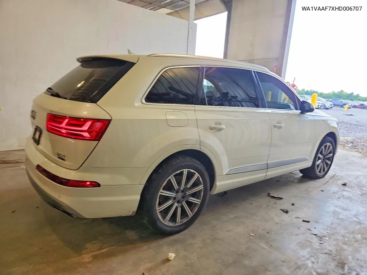 2017 Audi Q7 Prestige VIN: WA1VAAF7XHD006707 Lot: 61342456