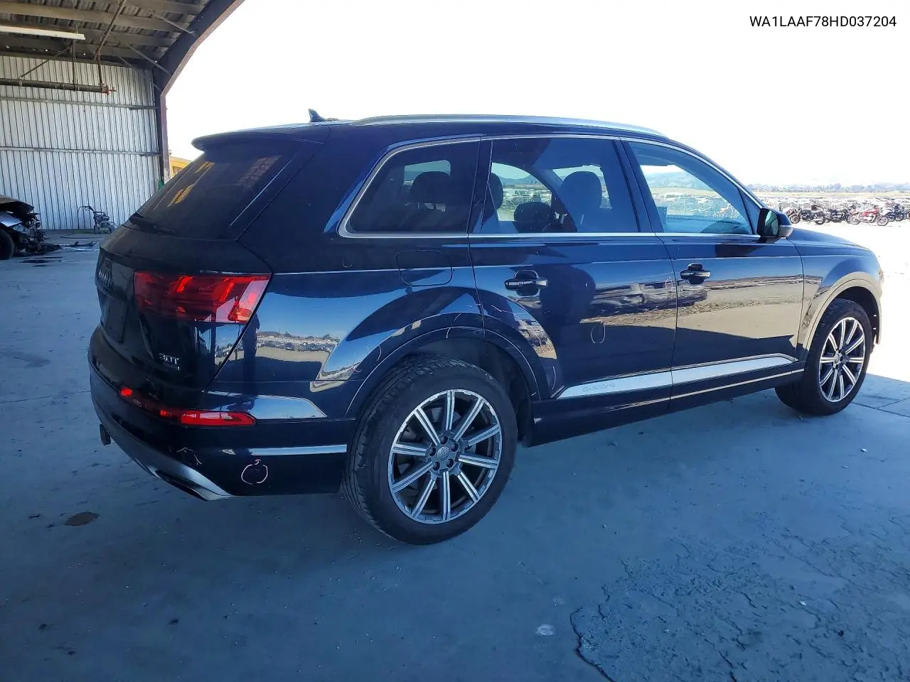2017 Audi Q7 Premium Plus VIN: WA1LAAF78HD037204 Lot: 61808916