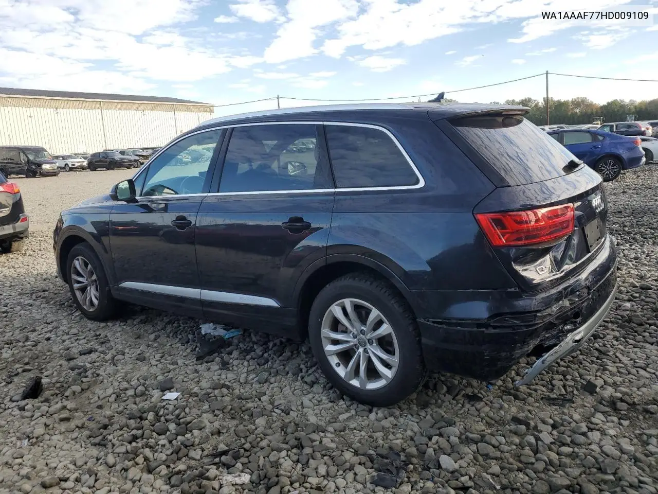 WA1AAAF77HD009109 2017 Audi Q7 Premium