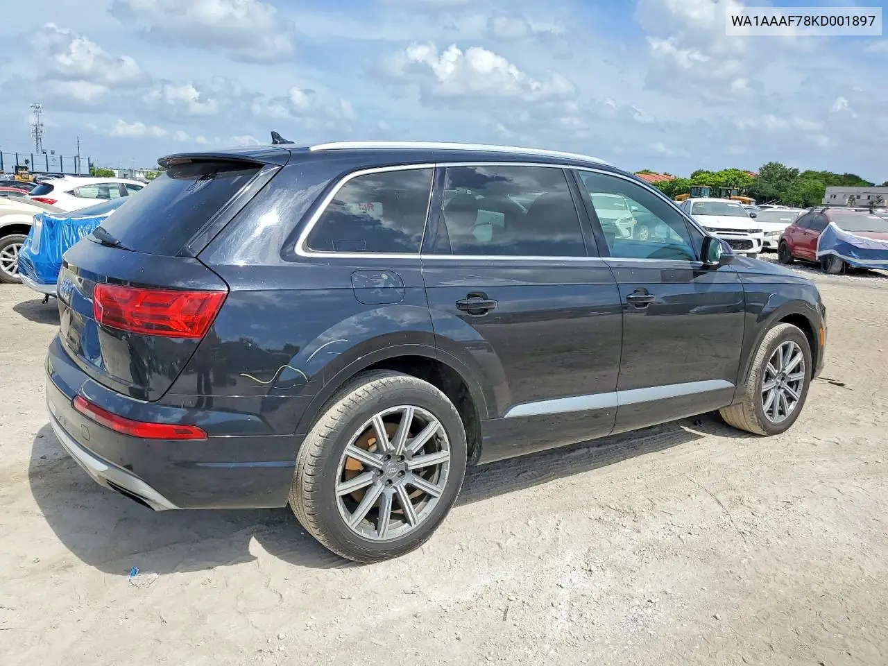 WA1AAAF78KD001897 2019 Audi Q7 Premium