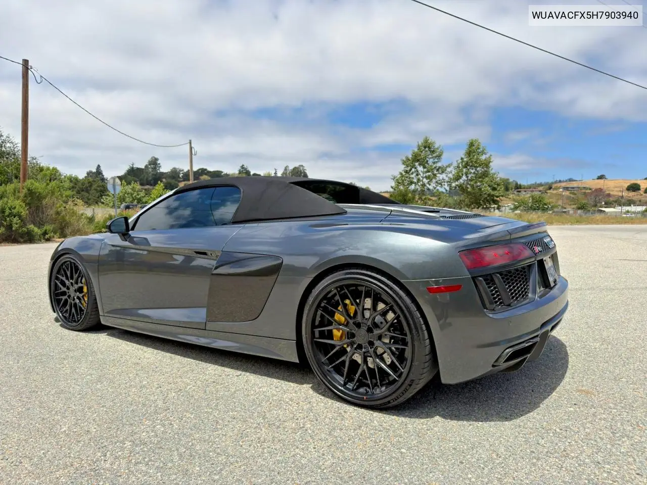 2017 Audi R8 Spyder VIN: WUAVACFX5H7903940 Lot: 85636545