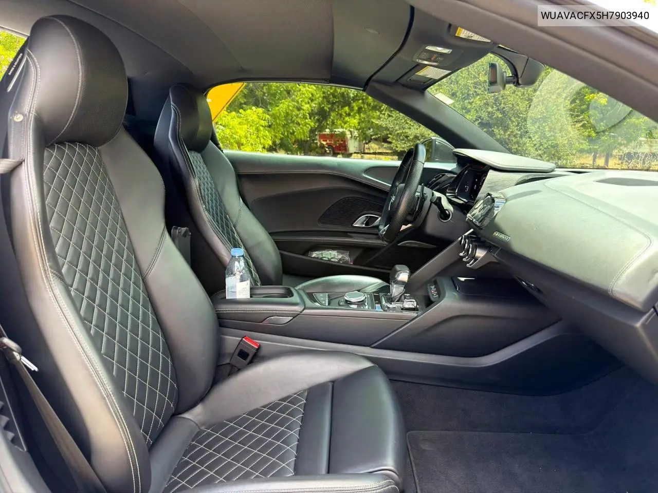 2017 Audi R8 Spyder VIN: WUAVACFX5H7903940 Lot: 85636545