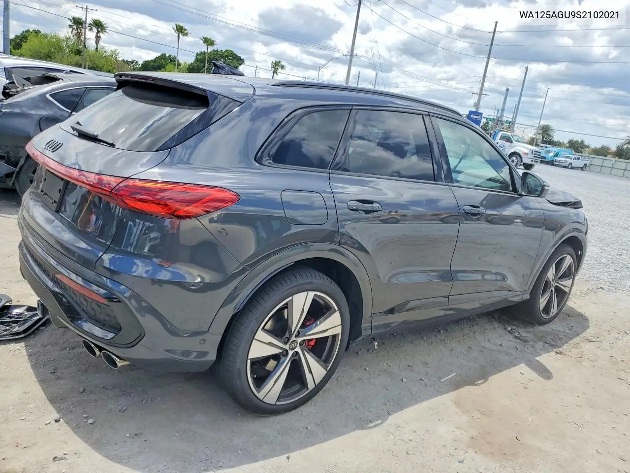 2025 Audi Sq5 Premium Plus VIN: WA125AGU9S2102021 Lot: 50992396