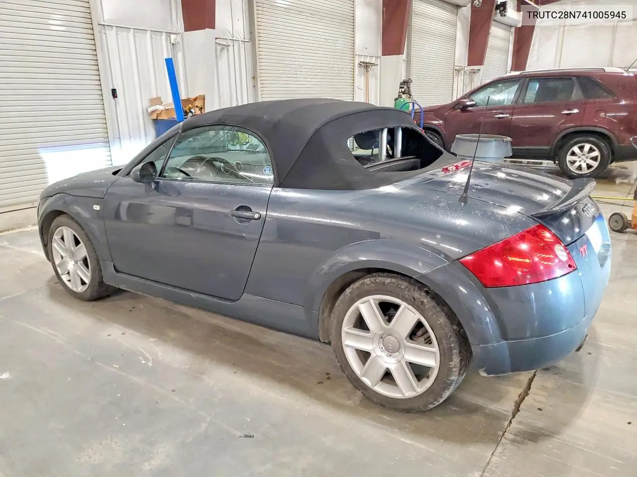 2004 Audi Tt VIN: TRUTC28N741005945 Lot: 57809706