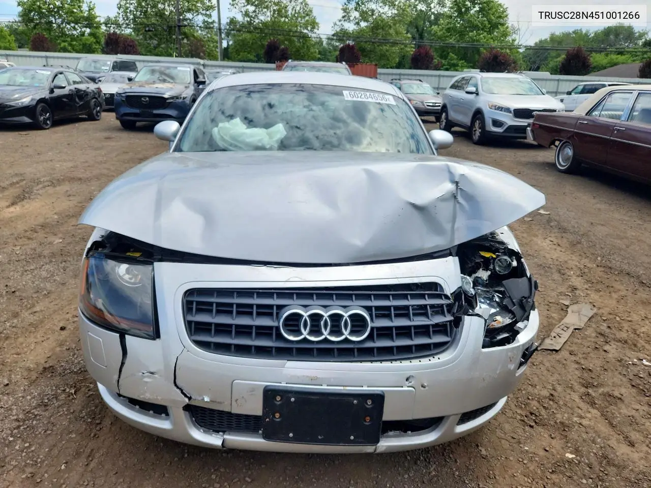 2005 Audi Tt VIN: TRUSC28N451001266 Lot: 60284656