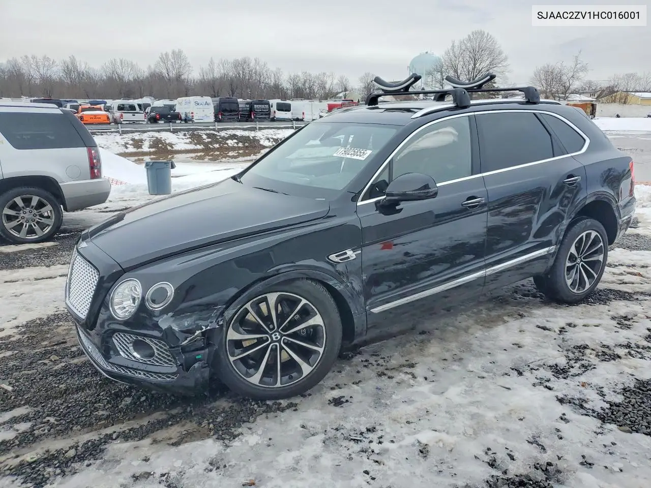 2017 Bentley Bentayga VIN: SJAAC2ZV1HC016001 Lot: 79025855