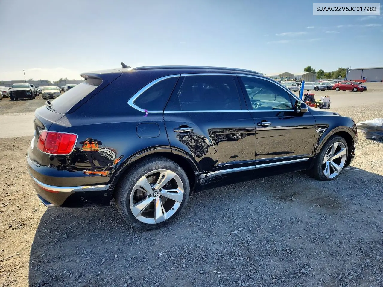 2018 Bentley Bentayga VIN: SJAAC2ZV5JC017982 Lot: 55641916